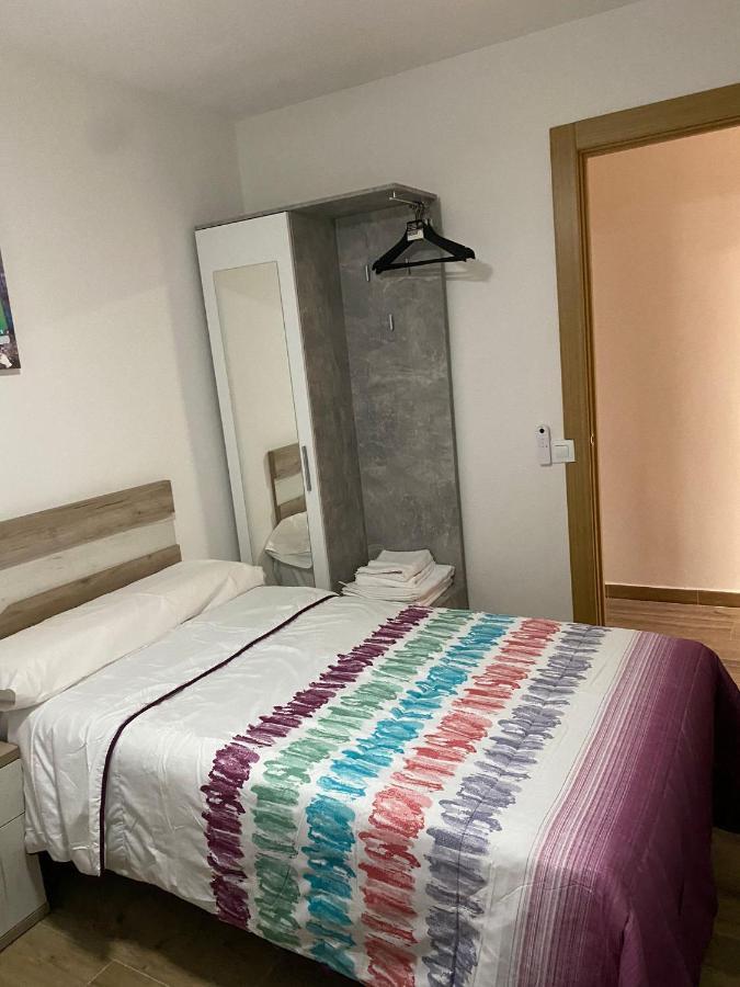 Solymar Poniente Recién Reformado A 3 Min De Playa Poniente Y Del Centro Parking Opcional Appartamento